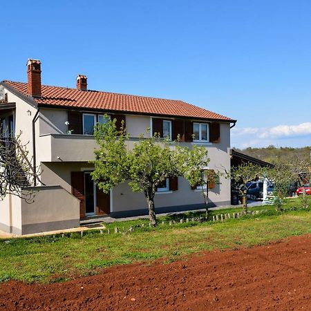 App Keti Apartment Умаг Екстериор снимка