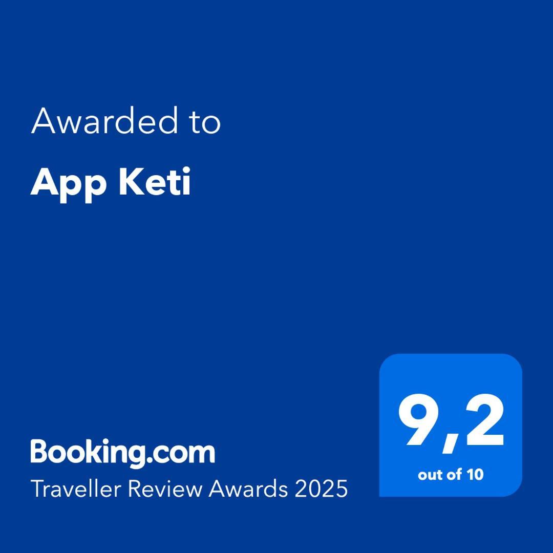 App Keti Apartment Умаг Екстериор снимка